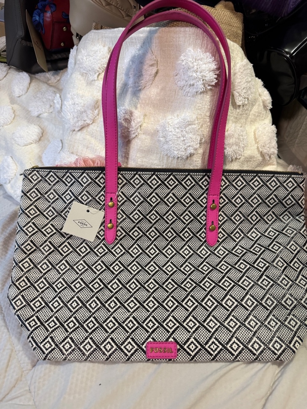 New with tags Fossil Black & White Diamond Tote with Hot Pink Trim